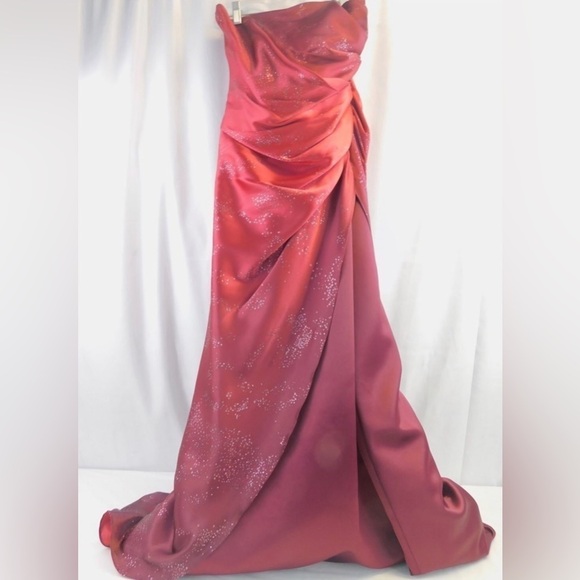 David's Bridal Pink/Purple Strapless Side Ruche Dress, Size: 3 - Picture 2 of 10